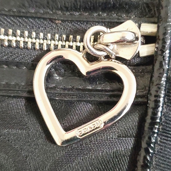 Coach Poppy Signature Tote Bag Purse - Picture 8 of 16